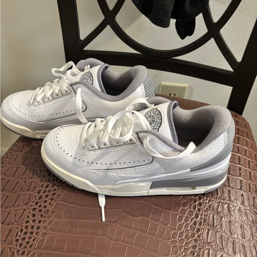 Retro 2 Jordan - Picture 3 of 7